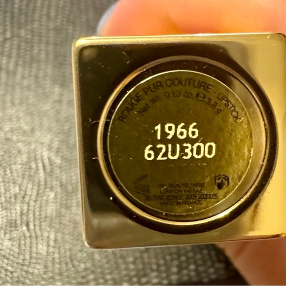 🆕 NWOB YSL PUR COUTURE 1966 Rouge Libre lipstick - Picture 5 of 5